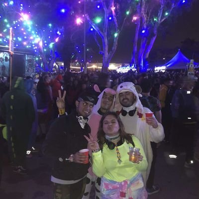 aspiring producer/DJ/singer/songwriter
I like
mystic shit mix btw raver and metal head