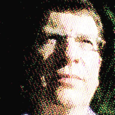 gerald_b92's profile picture. 'il n'existe pas de démocratie à l'intérieur des traités européens'
Dixit l'Ivrogne d'un pays, paradis fiscal, et ayant été à la tête de l'U.E. 🙄