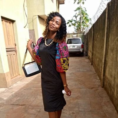 TemidayoOkah's profile picture. Happy