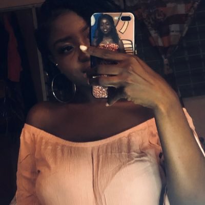 afful_ansaba's profile picture. 😊Lover of music n fun to b with.😊DEC 09😍