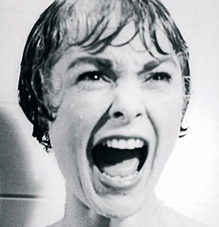 UmFilmEmUmaFras's profile picture. Adolar Gangorra vai ao cinema sem cueca pra pegar um ar gelado nas bolas e dorme quase todo o filme. Depois sai contando pra todo mundo só a parte que ele viu.