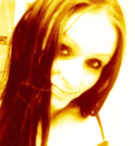 I'm just another person in this world! I'm 24 years old. I love music. Drake is so incredibly hot. :P I lived in FL for 10 years and just moved to MA.