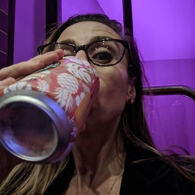 TippyWarren's profile picture. Art, history and a smattering of the other stuff.