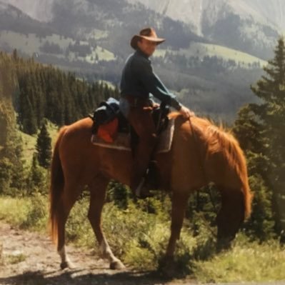 Proud Canadian, Husband of 25years, Father of 4, cancer survivor, proud resister, miss my horses #FoxNewsIsNotNews #protectdemocracy #WearADamnMask