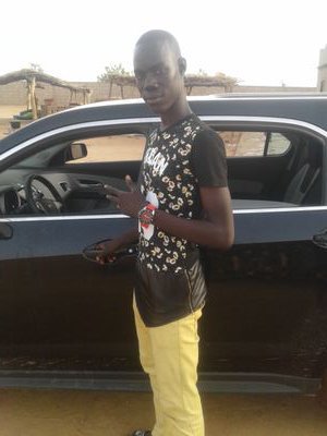 aboû bakr Thiam plus connu Abou Thiam est né le 04/02/2002 au https://t.co/3fwAtK0iKF est un élève qui a fait ses écoles élémentaires en Côte d'Ivoire