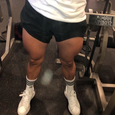 Miamitona786's profile picture. 😬