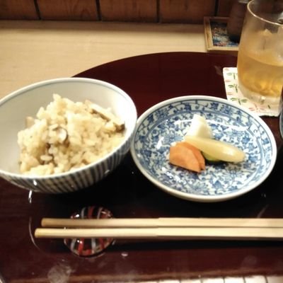 みんなのきょうのごはん #みんごは の公式Twitterです（旧きょうのめしテロ）。
サイト通知、美味しそうなごはんがあったらRTします。更新情報などの通知もこちらで行います。開発者→@naho_osada　支援→https://t.co/Jr6oblRQWZ