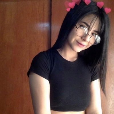 ❝El ᥲrtᥱ ᥱs ρᥲrᥲ consolᥲr ᥲ ᥲquᥱllos quᥱ ᥱstᥲn rotos por lᥲ vidᥲ.❞ —Vincᥱnt vᥲn Gogh.