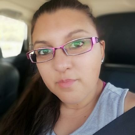 ViviNavarro86's profile picture. Coram Deo...No basta con amar a quienes conocemos, el verdadero cambio se hace cuando comenzamos a amar a quienes no conocemos.