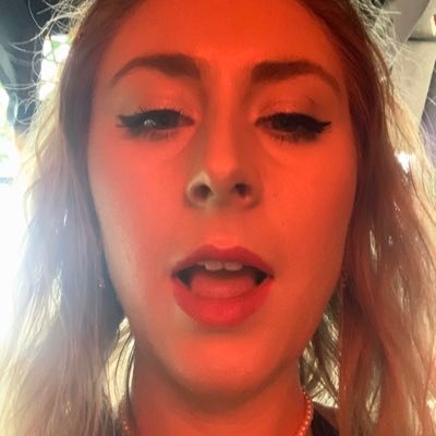 brooklynmariee6's profile picture. send goat pics | she/her