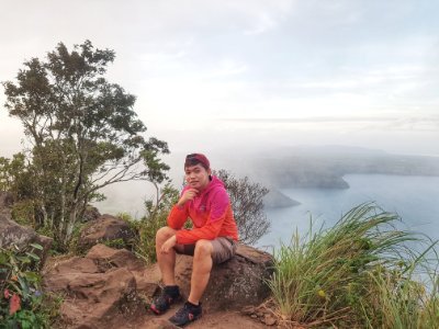 MightyT24883335's profile picture. I don't tweet, just peek