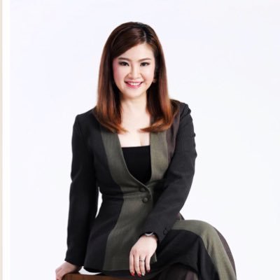 CH8 news anchor IG@chanyar_ch8 Facebook@chanyar pakonpat #คุยข่าวเย็นช่อง8