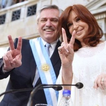 Devoción por Néstor. Amor por Cristina. Unidos o dominados...! En San Luis junto al gobernador Alberto Rodríguez Saá. #SeFueron! #Volvimos