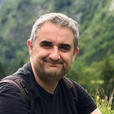 XaviCabanach's profile picture. Especialista en #Dirección y #GestiónDeProyectos. Orgulloso padre de 2 hijos, apasionado de la #Tecnología, el #Cosmos y #Música. Disfrutando en @quabusolutions