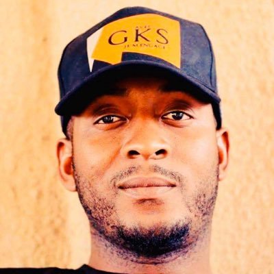 KarimCoul84's profile picture. -Chargé de Communication -Community Manager              -webmarketeur