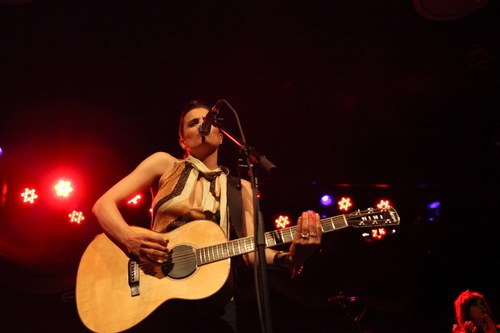 ninicamps's profile picture. i sing i write i play