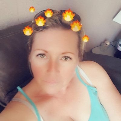 Deborah18172519's profile picture. 