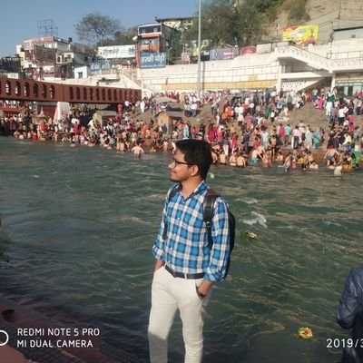 Vinayak55542992's profile picture. Business