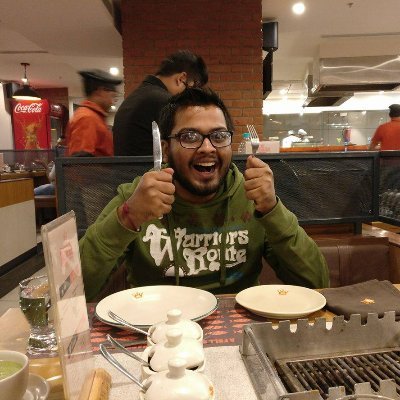 Physics/AI Grad. Lover of all things geek, sports, entertainment, trivia, food and conversation. He/him