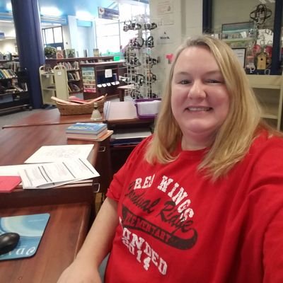 MrshenryC's profile picture. 