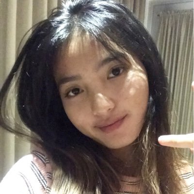 cebcebrina's profile picture. akun di lelang