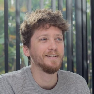 Director at GONNI // UX and Branding specialist // Violin player // White chocolate is not chocolate