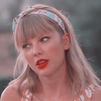 ffeeIing22's profile picture. 𝓙𝓾𝓼𝓽 𝓪 𝓢𝔀𝓲𝓯𝓽𝓲𝓮 𝓽𝓻𝔂𝓲𝓷𝓰 𝓽𝓸 𝓰𝓮𝓽 𝓹𝓪𝓼𝓽 𝓽𝓱𝓮 𝓱𝓪𝓽𝓮𝓻𝓼