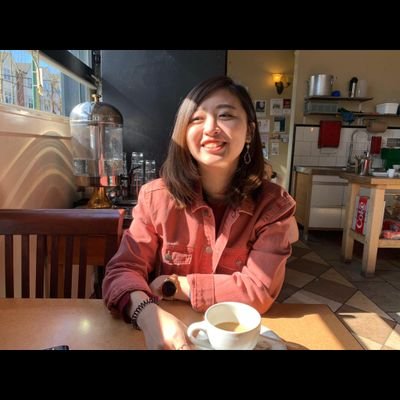 Clara51630411's profile picture. 