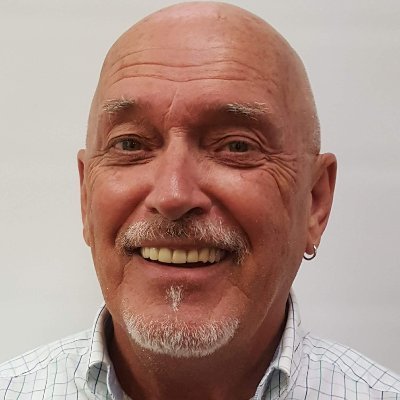 SpenceServoss's profile picture. "Simple kind of man"