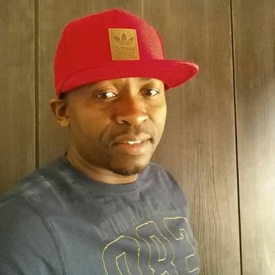 VusiMthimkhulu7's profile picture. 