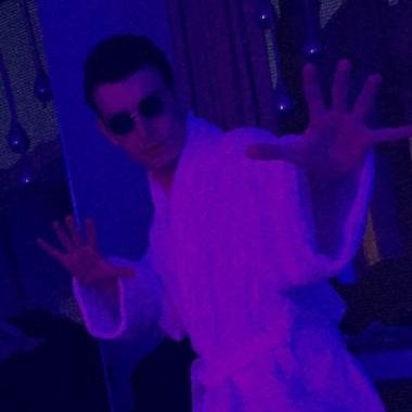 1994_Mash's profile picture. "Mash" - Main Account 8/49
"1994" - Iron Zerk 13/49