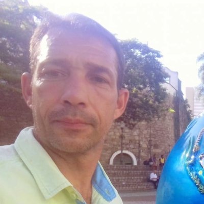 Pessoa pública envolvida com projetos sociais e bem comum