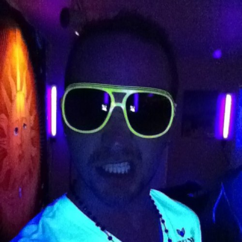 juzten11's profile picture. 