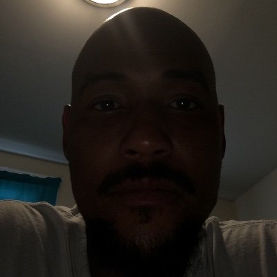 LeeTreezz's profile picture. 