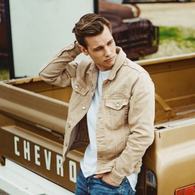 Producer/songwriter/ touring musician Where I Wanna Be out March 15th FOLLOW ME TWITCH: beau_weatherly