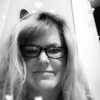 Tina Mays - @TinaMay25673711 Twitter Profile Photo