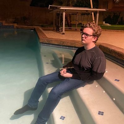 Hey, I'm a composer, arranger, and orchestrator. I also play games and stuff too.