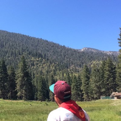 EmanTrash11's profile picture. No mamas