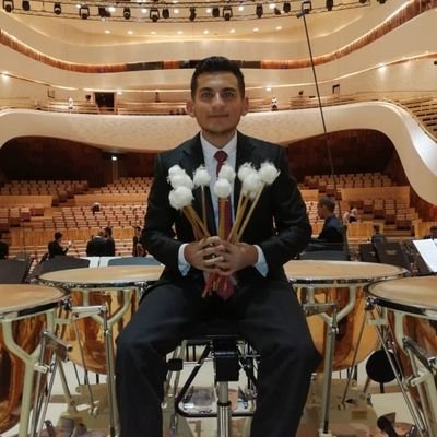 Percussionist and Timpanist into the Simon Bolivar Symphony Orchestra of Venezuela 🇻🇪 Percussion professor🙏🏽20 years🔥