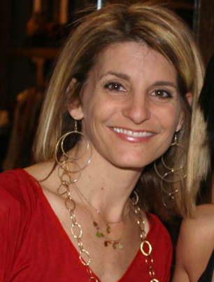 Justine Reiss, consultant in marketing and PR, voiceover artist & coach, Brand Manager, survivor @wespark