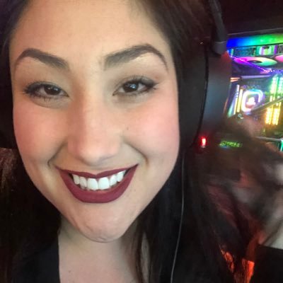 Game Changer, Lover of Life, PC gamer, Azeron user, Twitch: Cookies4Dana, and 100% pure Jersey Girl 🇺🇸 in VA, Mother, my heart belongs to Smooth