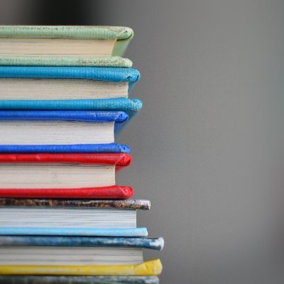 Australian educators. Literacy geeks. Reading, writing and thinking possibilities for secondary teachers. Find us at https://t.co/kDm52pBsc2