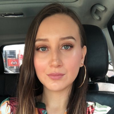 emi_pau's profile picture.