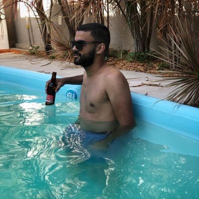 É necessário sempre acreditar que um sonho é possível ♪