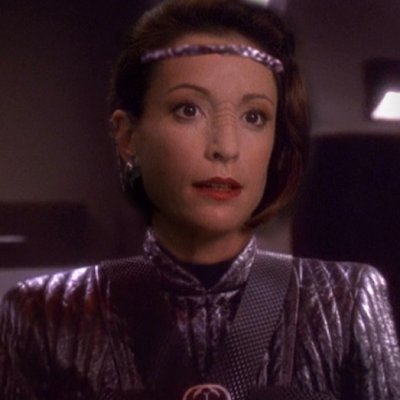 gay space trash. pansexual seven stan. live-tweeting my DS9 & VOYAGER rewatch. this is where i come to take a break from being @clairewillett. LET'S FLY.