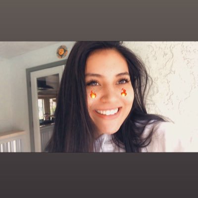 _lyssamitchell's profile picture. 21 • Capricorn • Fresno State Bulldogs ||