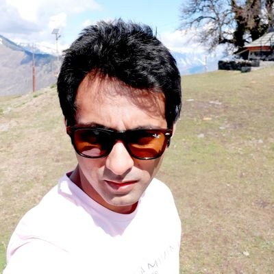 Abhinav93043010's profile picture. Be Funny Be Confident ... Always 😎