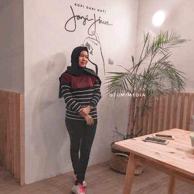 JumiiMo's profile picture. I'm AGnation #NEZindaClub Banjarmasin. i #AMgenerationOfLOVE - AM. IG:@JumiiMo