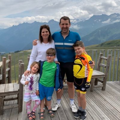 julesre5's profile picture. 