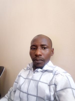 hamisu_hashimu's profile picture. Electrician/Teacher